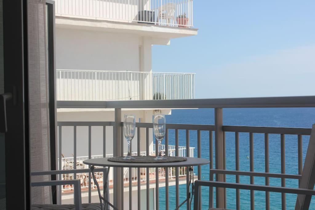 Apartamento Primera Linea De Mar Platja d'Aro Εξωτερικό φωτογραφία